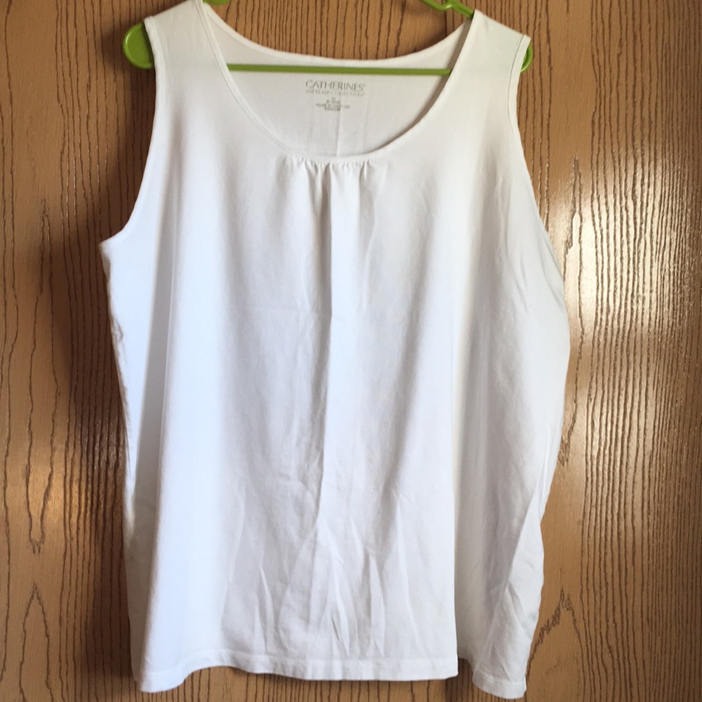🌸Like New white short sleeve top